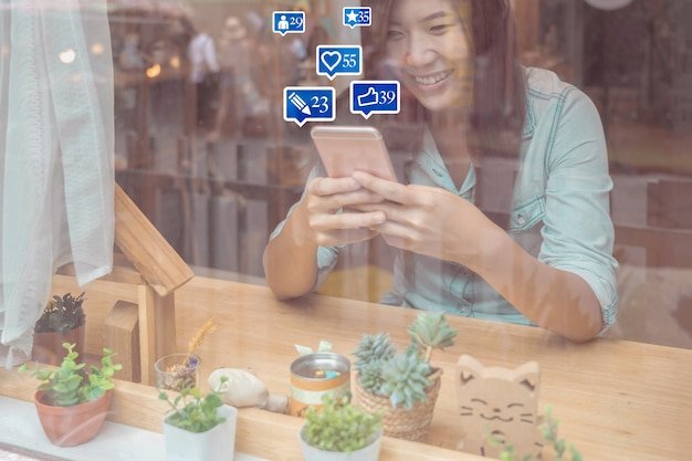 LinkedIn Poll Ideas for Food Bloggers