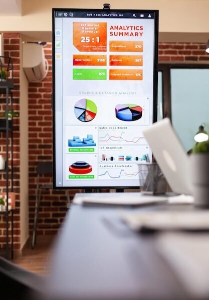 Helpdesk Ticket Resolution Monitor